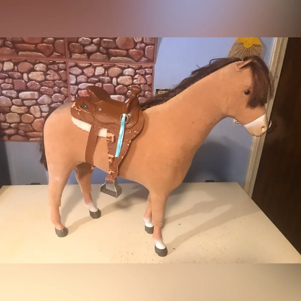 American Girl Doll Chestnut Horse W/Saddle Stirrups & Blanket